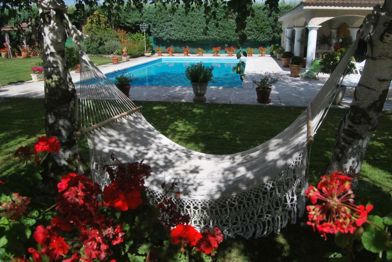 El Campillo Villa Pelabravo Luaran gambar
